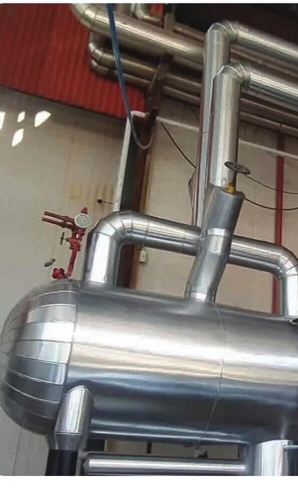 Isolamento térmico em vaso e tubulação